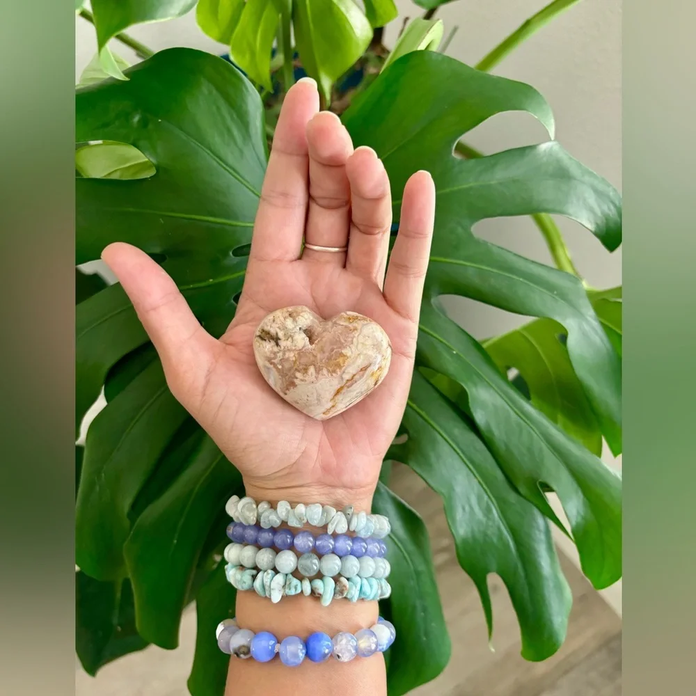 Flower Agate Heart from Madagascar - Picture 2 of 3